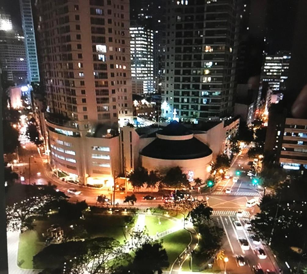 Cozy Place With City View At Greenbelt Makati Manilla Buitenkant foto